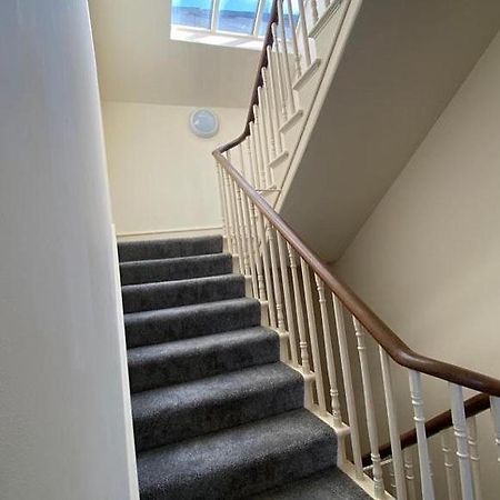 Caldey View- A Beautiful Flat In The Heart Oftenby Exterior photo