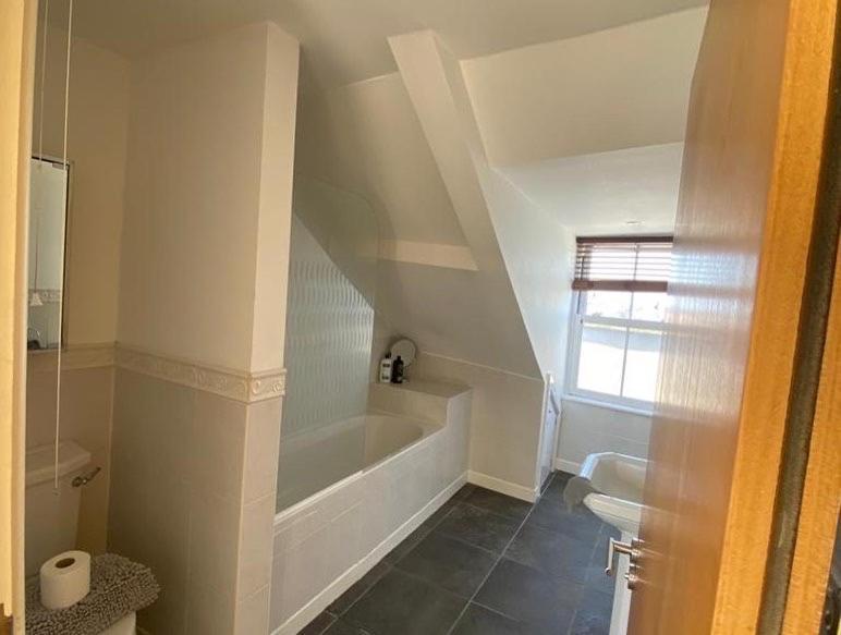 Caldey View- A Beautiful Flat In The Heart Oftenby Exterior photo